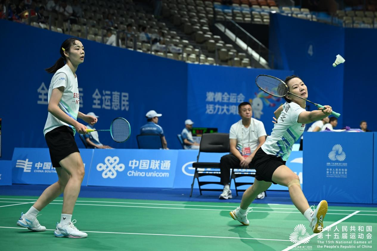 三战全运，我校体育教学部张璐老师全运会载誉归来