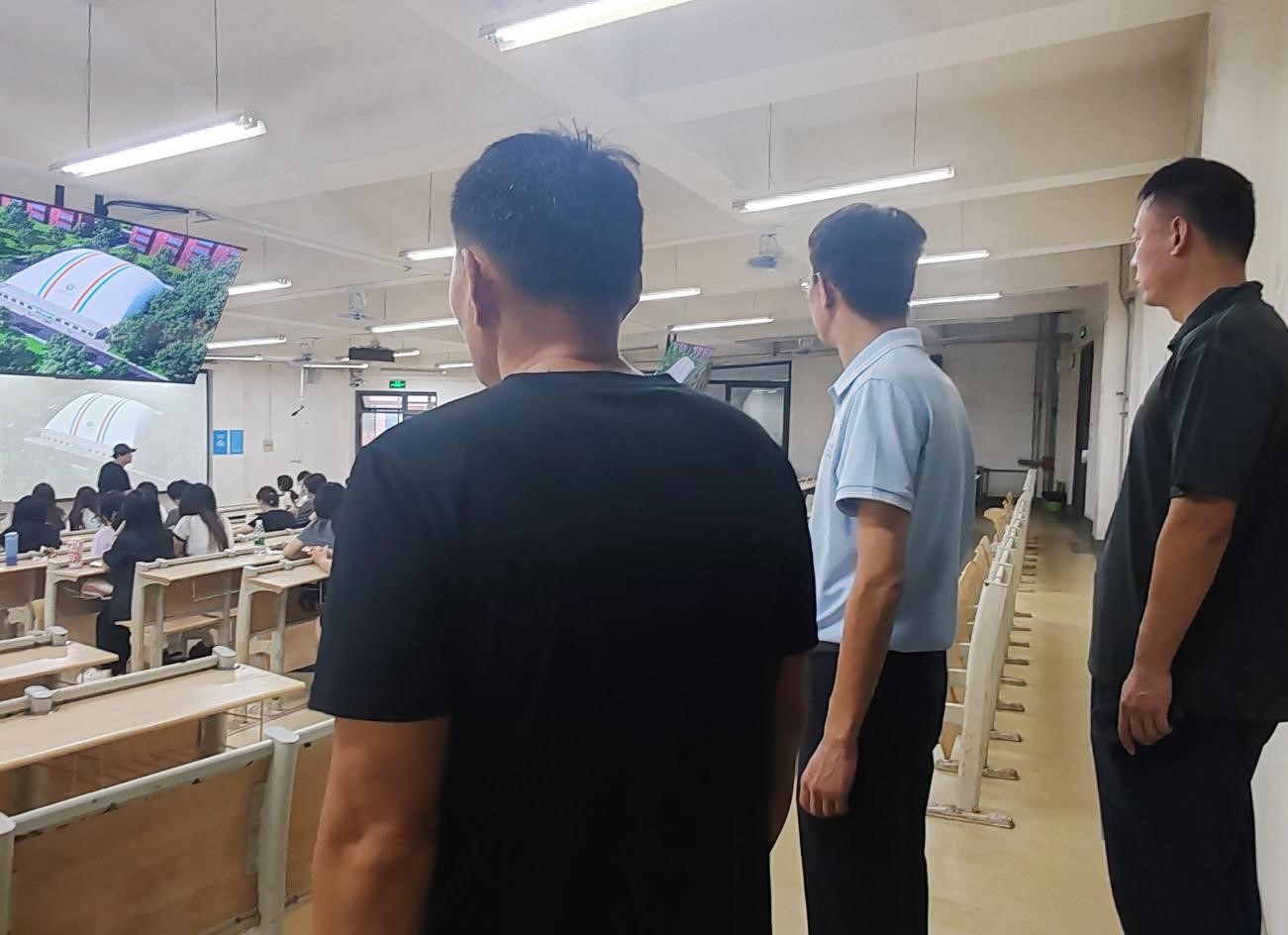 体育教学部2025年秋季学期开学第一课理论课巡查圆满完成
