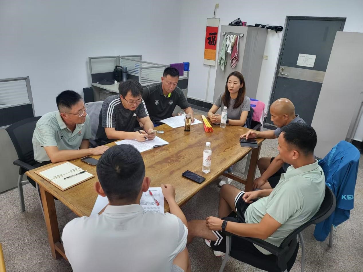 体育教学部召开2025年运动会筹备会